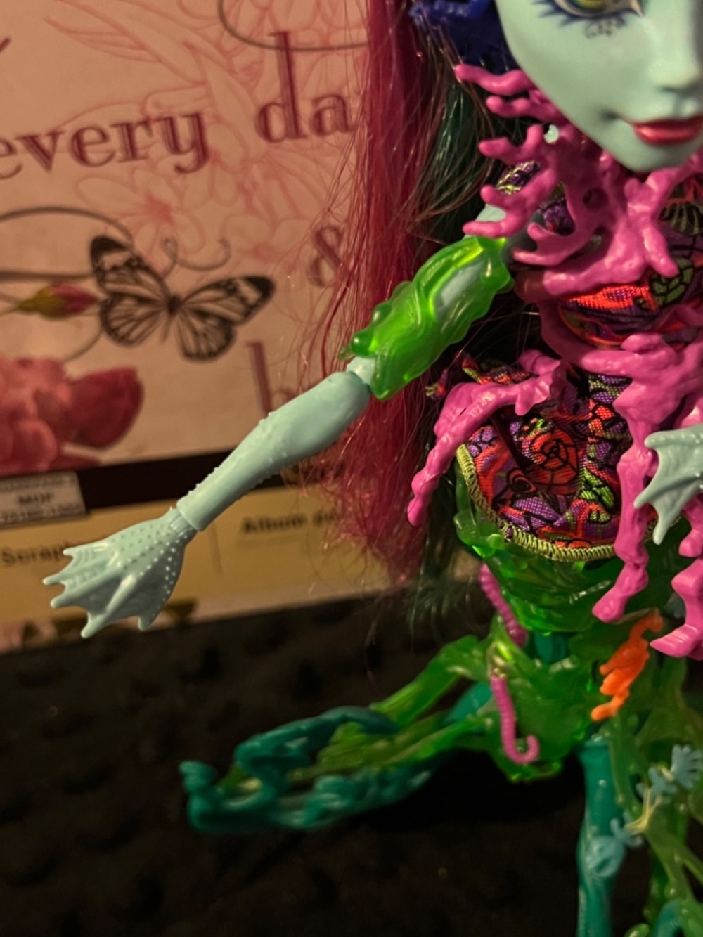 Posea Reef Monster High Doll - Picture 6 of 12